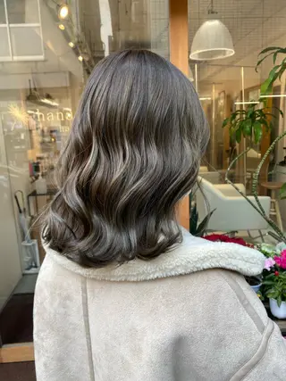 ミディアム カラー 安永 涼のヘアスタイル