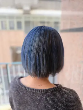 ショート カラー Oli-Oli 大田のヘアスタイル