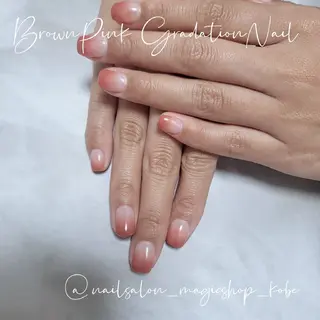 ネイル Nailsalon MagicShopのネイルデザイン