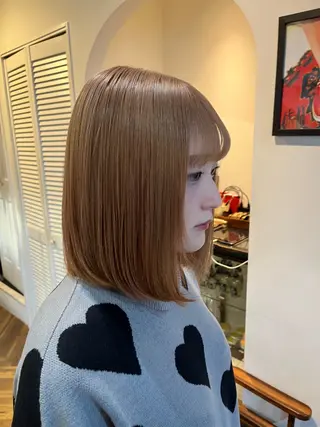 ミディアム カラー HOMIE TOKYO所属・sora / 渋谷 / ハイトーンのヘアスタイル