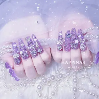 ネイル HAPPINAS🎀  れん🖤痛ネイルのネイルデザイン