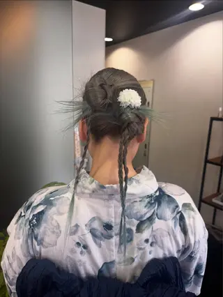 ヘアアレンジ ダブルカラーベージュ カラー/tuburaのヘアスタイル