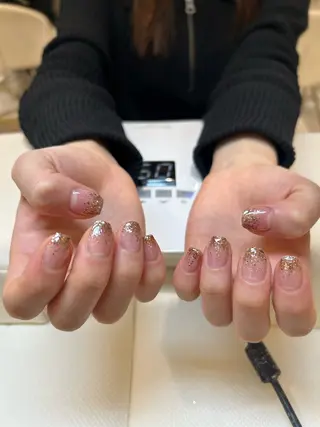 ネイル Raviy新宿店所属・やまだ ななせのネイルデザイン