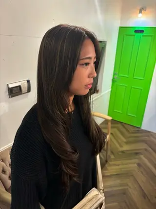 ロング SHOTA ハイライト/パーマのヘアスタイル