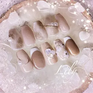 ネイル Nailsalon Lilyのネイルデザイン