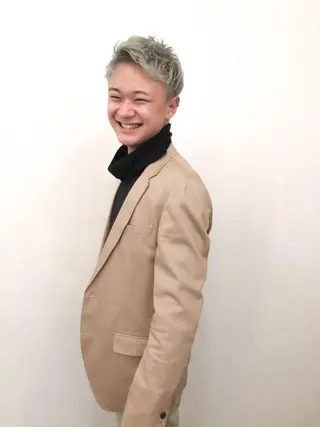ショート メンズケアブリーチ 特化🔥村田のヘアスタイル
