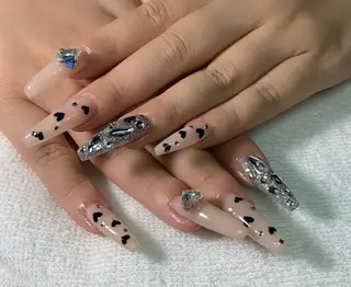 ネイル MHR nailのネイルデザイン