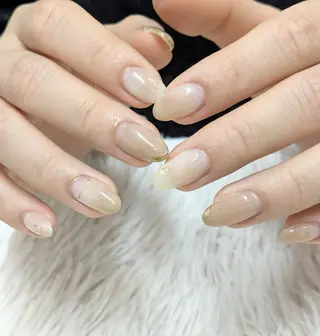 ネイル 會田 瑠衣のネイルデザイン