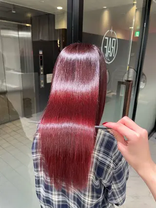 ロング カラー RAF Sakuraのヘアスタイル