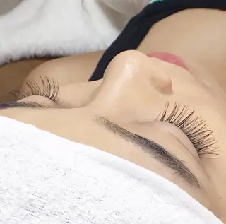 ショート カラー パーマ ヘアアレンジ メンズ キッズ ネイル マツエク・マツパ brille ~eyelash~のマツエク・マツパデザイン