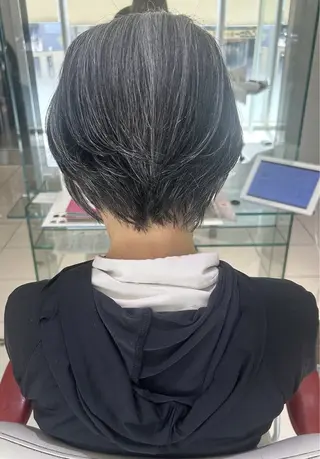 ショート 三又 裕太のヘアスタイル