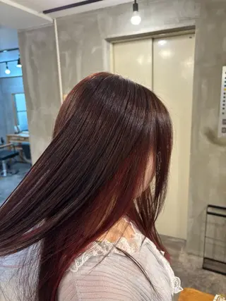 カラー 磯野 成基のヘアスタイル