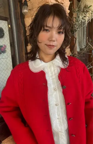 ミディアム カラー grand juteのヘアスタイル