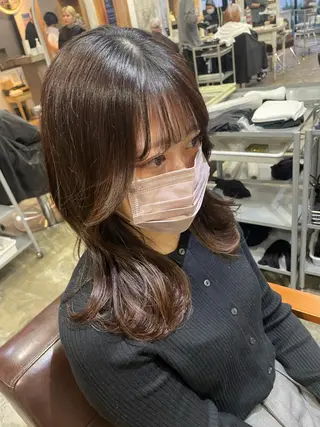 ミディアム レイヤーカット/ 縮毛矯正/ミサキ💐のヘアスタイル