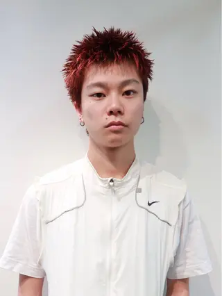 ショート カラー メンズ Rei/ 縮毛矯正/ ハイライトカラー募集のヘアスタイル