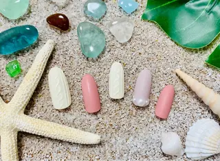 ネイル Nail&Eyelash Amour(アムール)所属・山下 愛のネイルデザイン