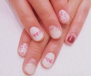 ネイル a yakaのネイルデザイン