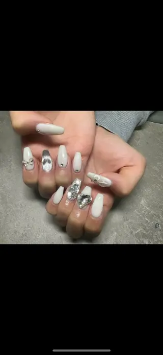 ネイル LAVISH nail salonのネイルデザイン