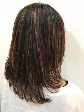 セミロング 若林 亜季のヘアスタイル