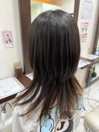 セミロング 小達 陽菜のヘアスタイル