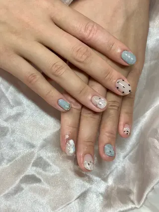 ネイル Roy 心斎橋店所属・Roy 心斎橋 IINUMAのネイルデザイン