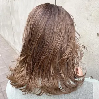 セミロング 透け感×顔まわり デザイン✂︎吉田のヘアスタイル