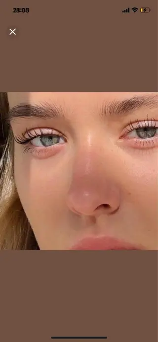 セミロング カラー パーマ ヘアアレンジ メンズ キッズ ネイル マツエク・マツパ アイブロウ 𝑹 eyelashのマツエク・マツパデザイン