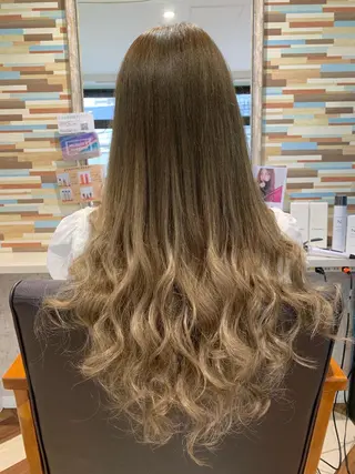 ロング カラー ヘアアレンジ 髪質改善&Spa fee by carrefour 大橋店[フィー・バイ・カルフール大橋]所属・stylist Yukieのヘアスタイル
