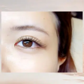 マツエク・マツパ U_la所属・U_la [ウーラ] 片岡の眉毛・アイブロウイメージ