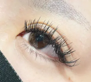 マツエク・マツパ merveilles所属・まつげ/整体/にきび ・アトピー専門サロンのマツエク・マツパデザイン