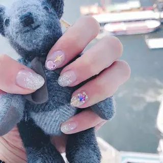 ネイル エ リのネイルデザイン