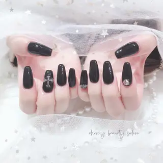 セミロング ネイル SAKURA 🍒のネイルデザイン