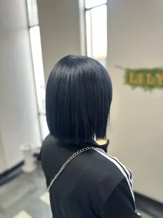 ショート MOURI CHISATOのヘアスタイル