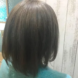 ミディアム カラー embrace エンブレイスのヘアスタイル