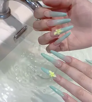 ネイル Eveネイル チップスカルプ専門店のネイルデザイン