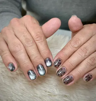 ネイル Nailsalon Latteのネイルデザイン