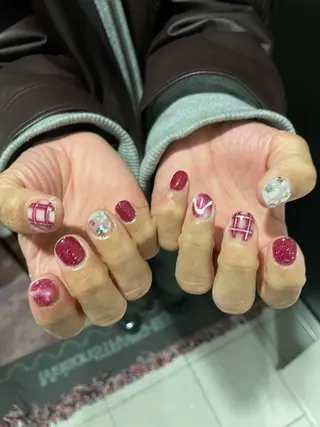 ネイル Yukino /シンプル/個性派のネイルデザイン