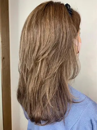 ロング カラー 井手 伸哉のヘアスタイル