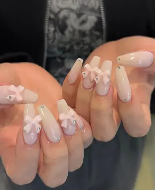 ネイル Chisa Nail Studio所属・チ サのネイルデザイン