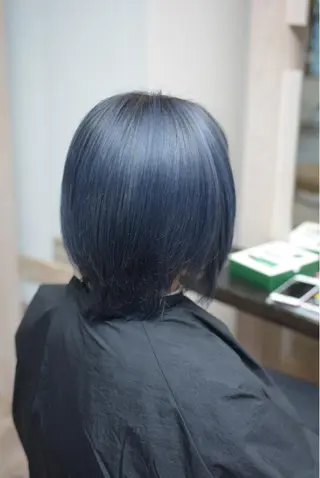 ショート DESIGNSALON LIA💎デザインサロン リア所属・レディース専用🌷咲 の垢抜けブリーチ部屋のヘアスタイル