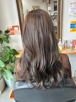 ロング カラー 飯田 大樹のヘアスタイル