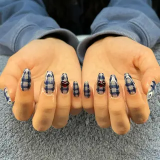 ネイル MHR nailのネイルデザイン