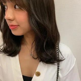 ミディアム カラー 美容室Violet所属・伊藤 ひかりのヘアスタイル