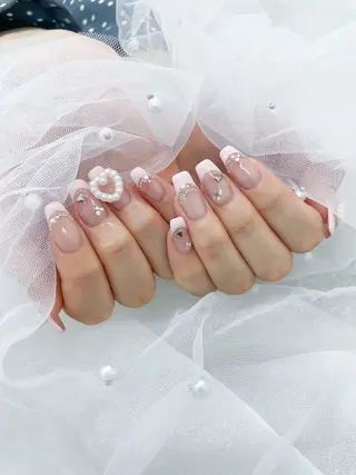 ネイル 五十嵐 美智のネイルデザイン