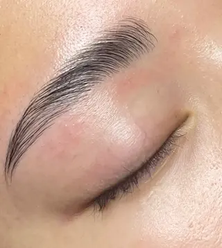 アイブロウ 山本joieange 心斎橋店のマツエク・マツパデザイン