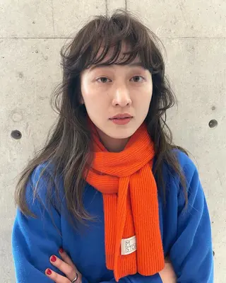 セミロング カラー 佐伯 和佳のヘアスタイル