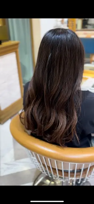 ロング ♥韓国レイヤー/透明 感カラー/顔周りのヘアスタイル