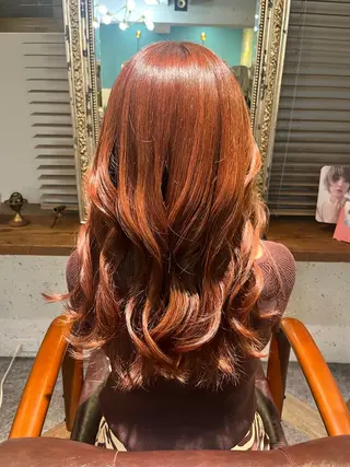 ロング カラー 中澤りさ🐿 寒色系カラー🫧のヘアスタイル