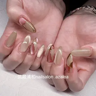 ネイル R inのネイルデザイン