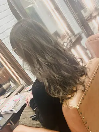 ロング カラー Helm所属・久次米 智人のヘアスタイル